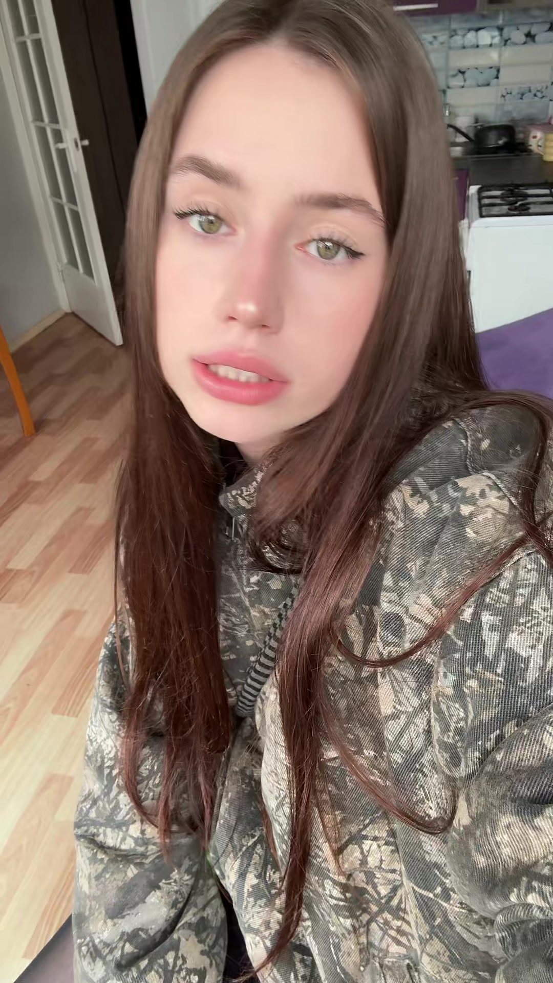 @кровать