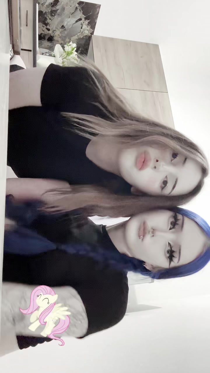 @мальвина
