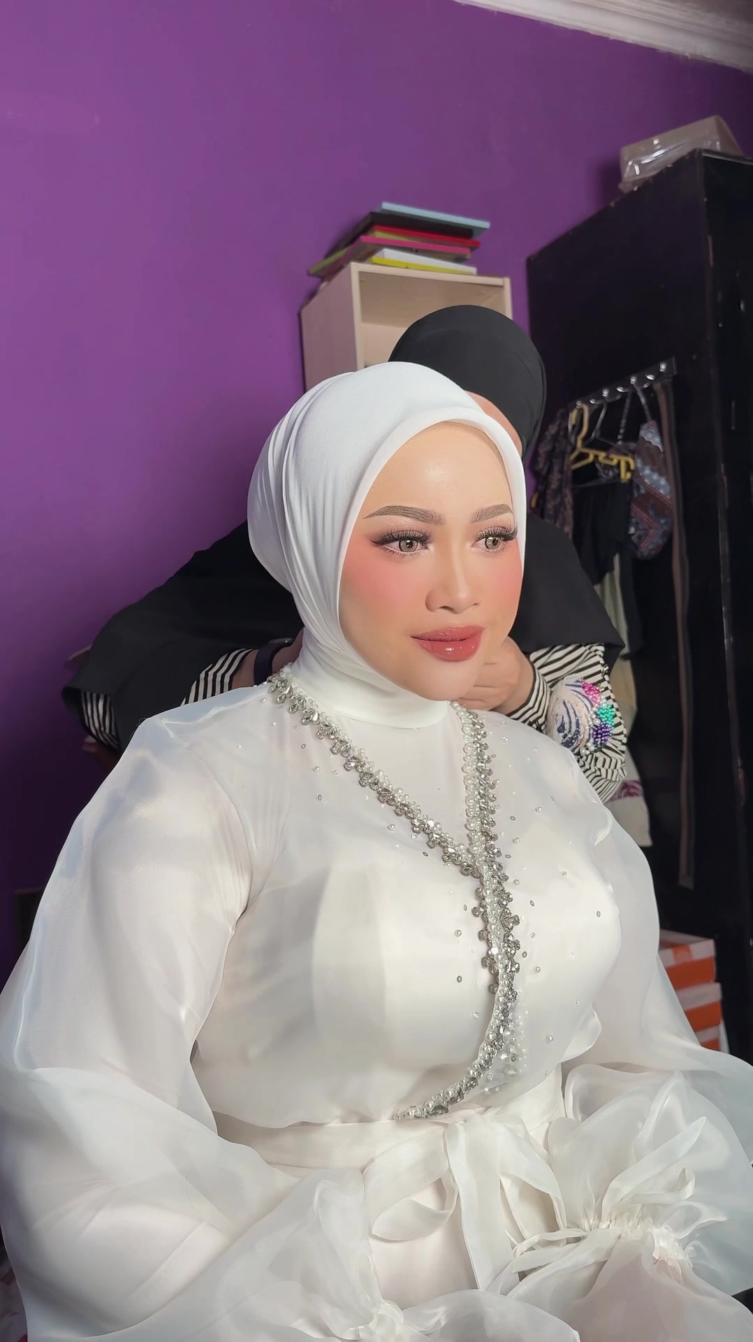 @makeupbyyayaa_