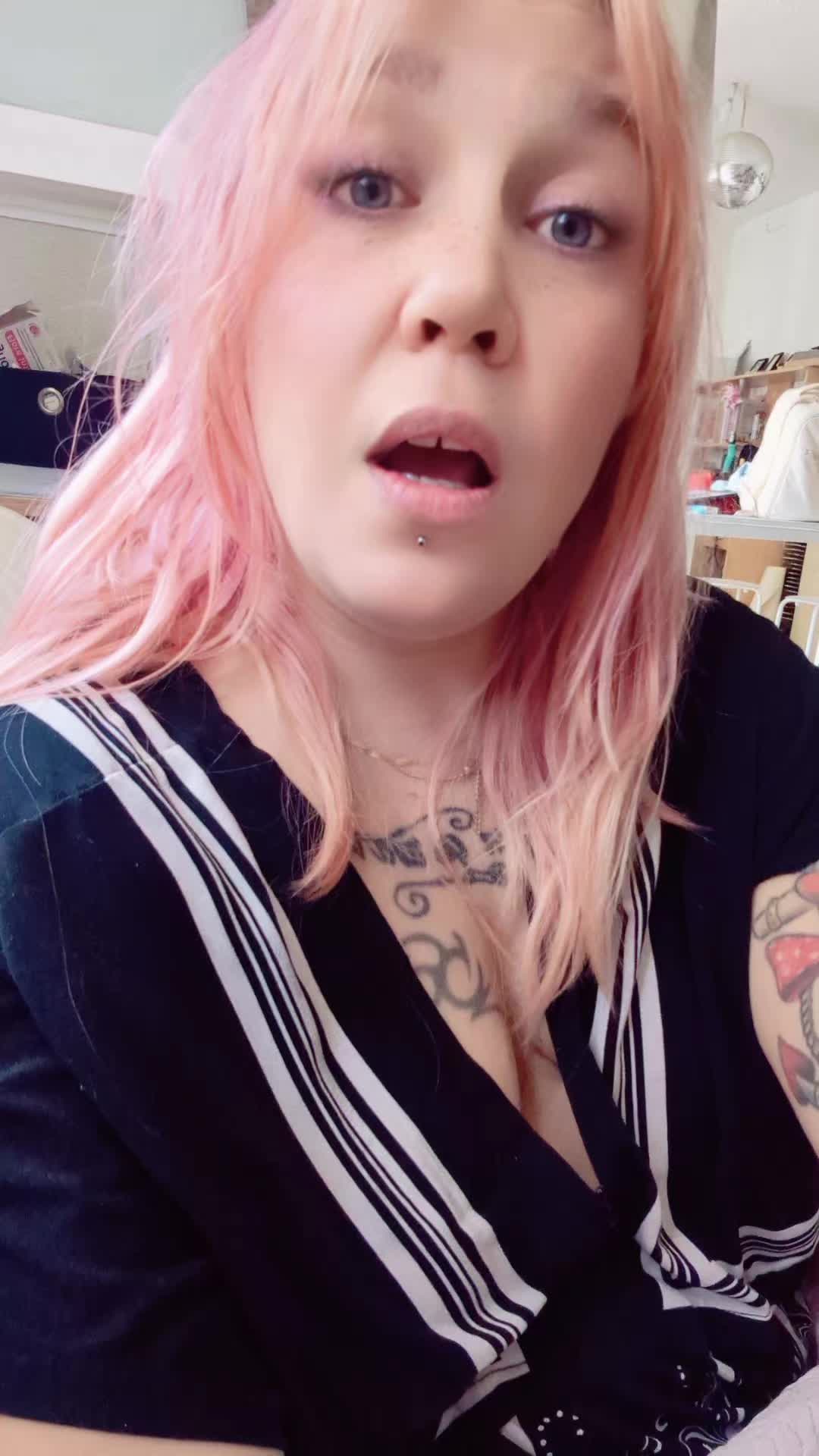 @Emycause🦋