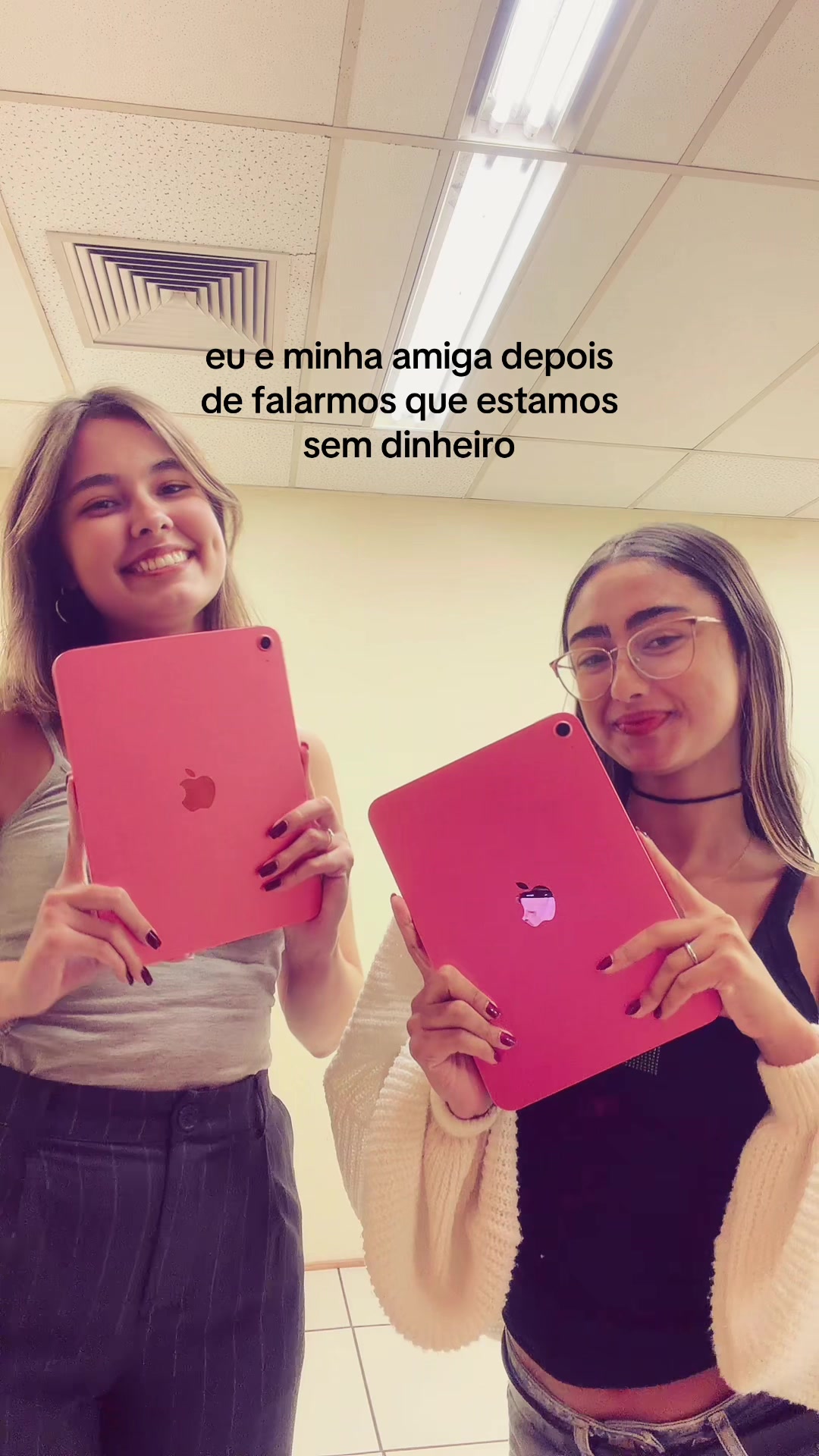 @gabi azeredo