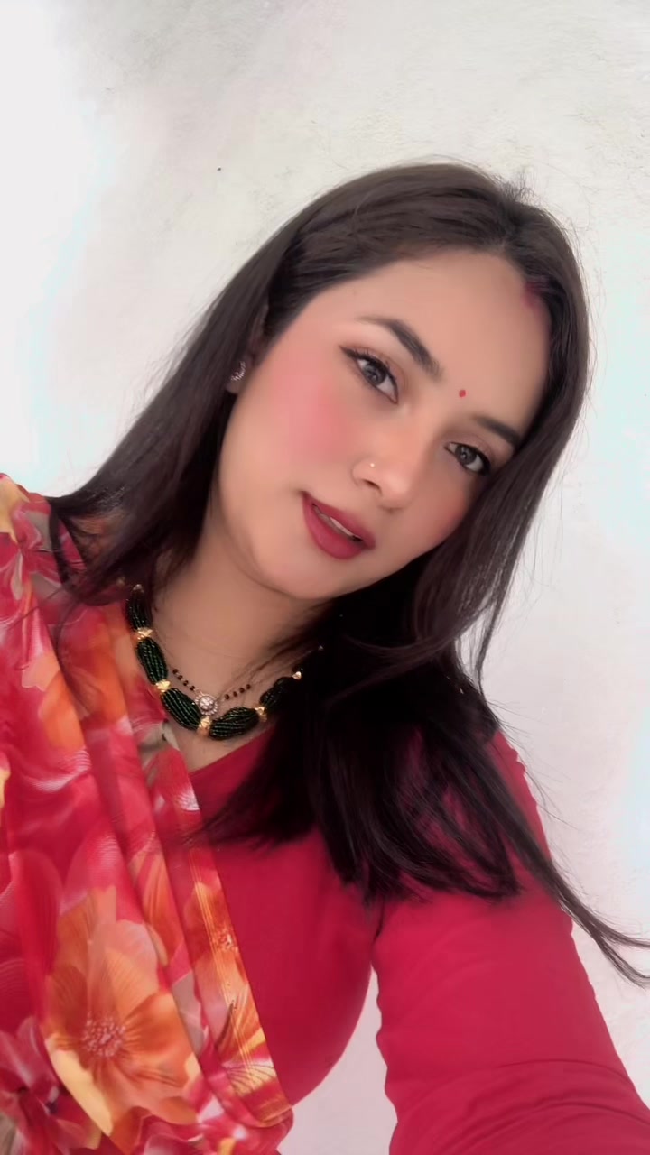 @Swasti🕊️