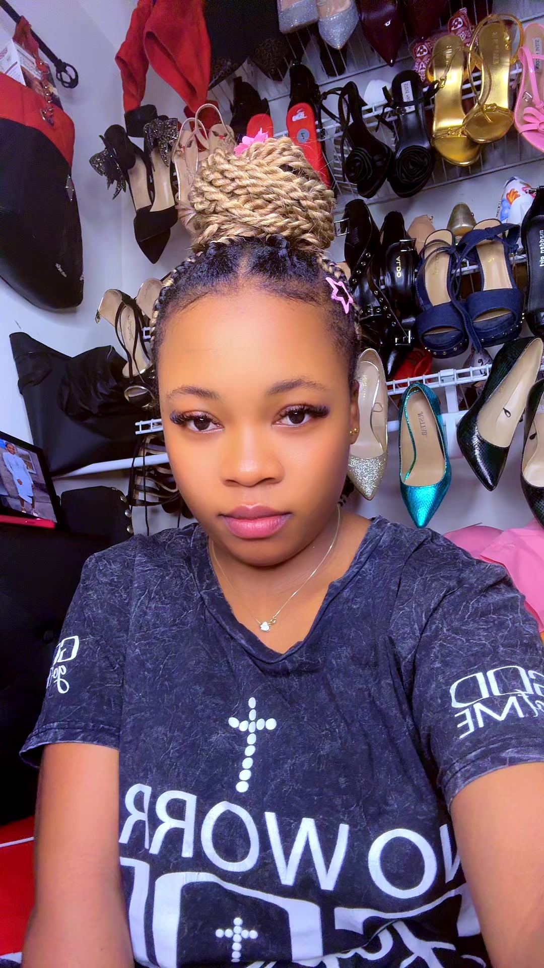 @pretty vanesa245🇨🇲🇺🇸