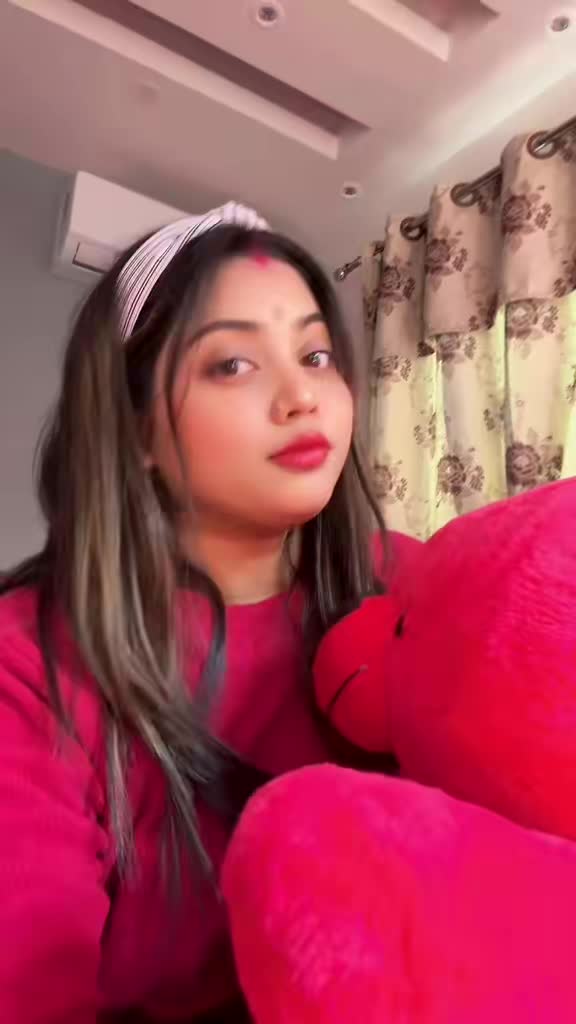 @👑Eshaa.. Gupta