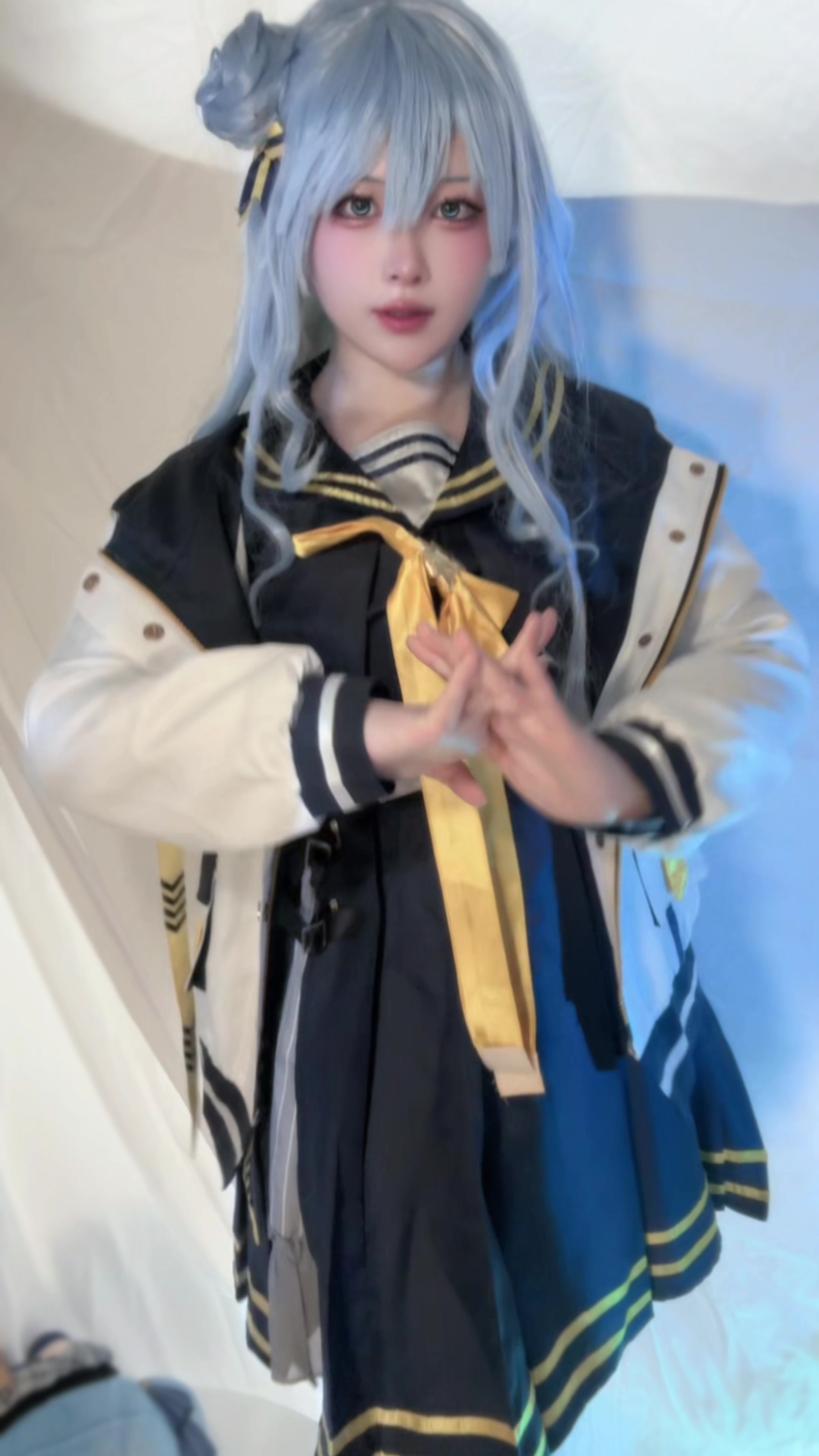@かなで