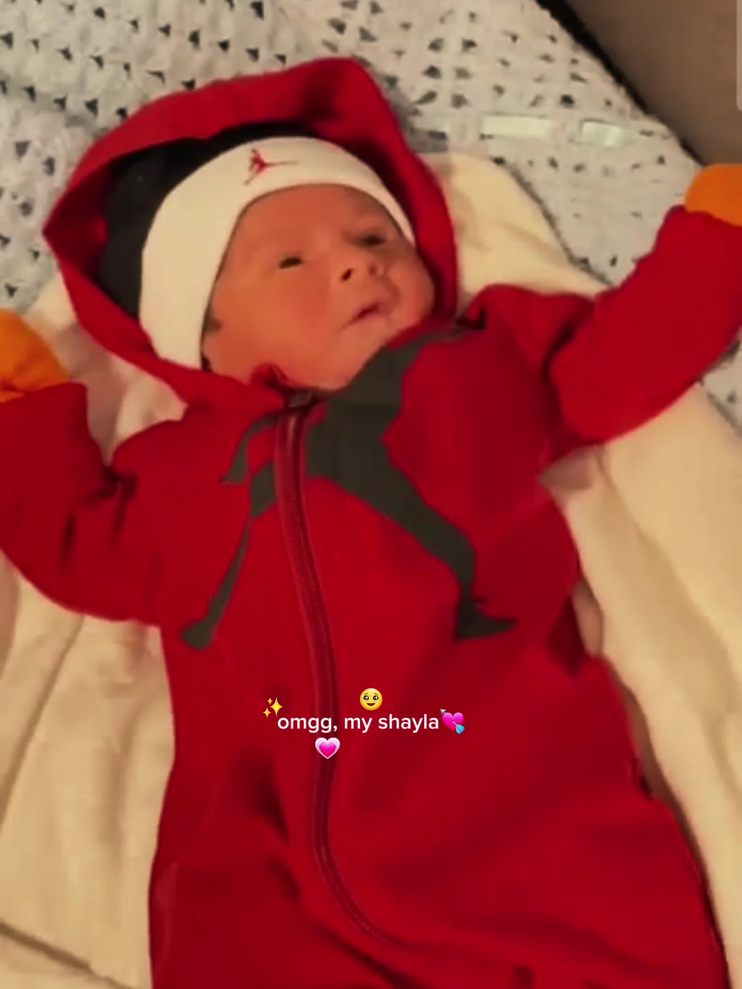 @ANNIE🧸