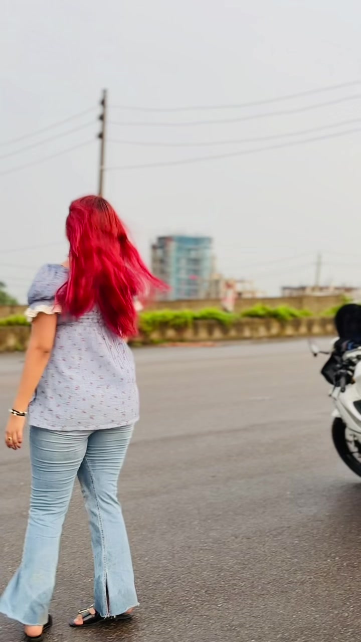 @Koli the lady biker