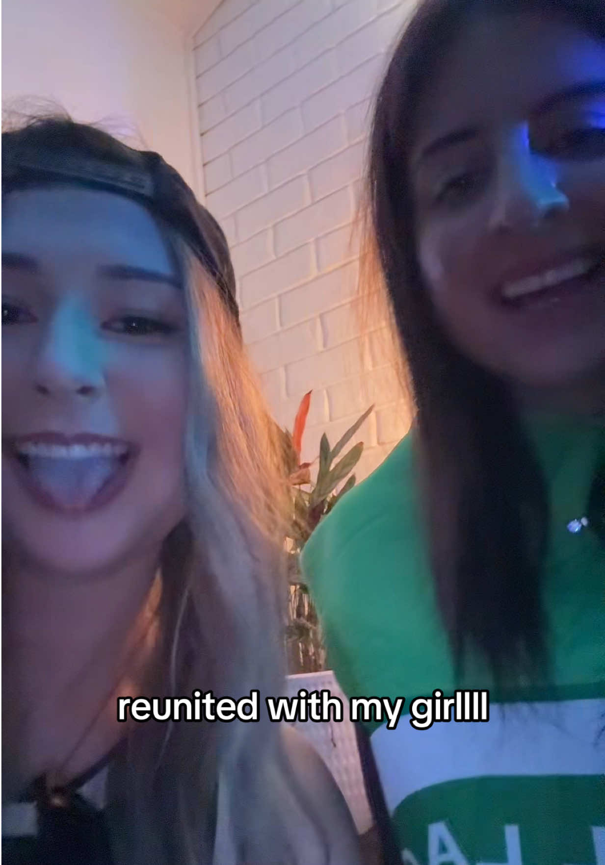 @jade