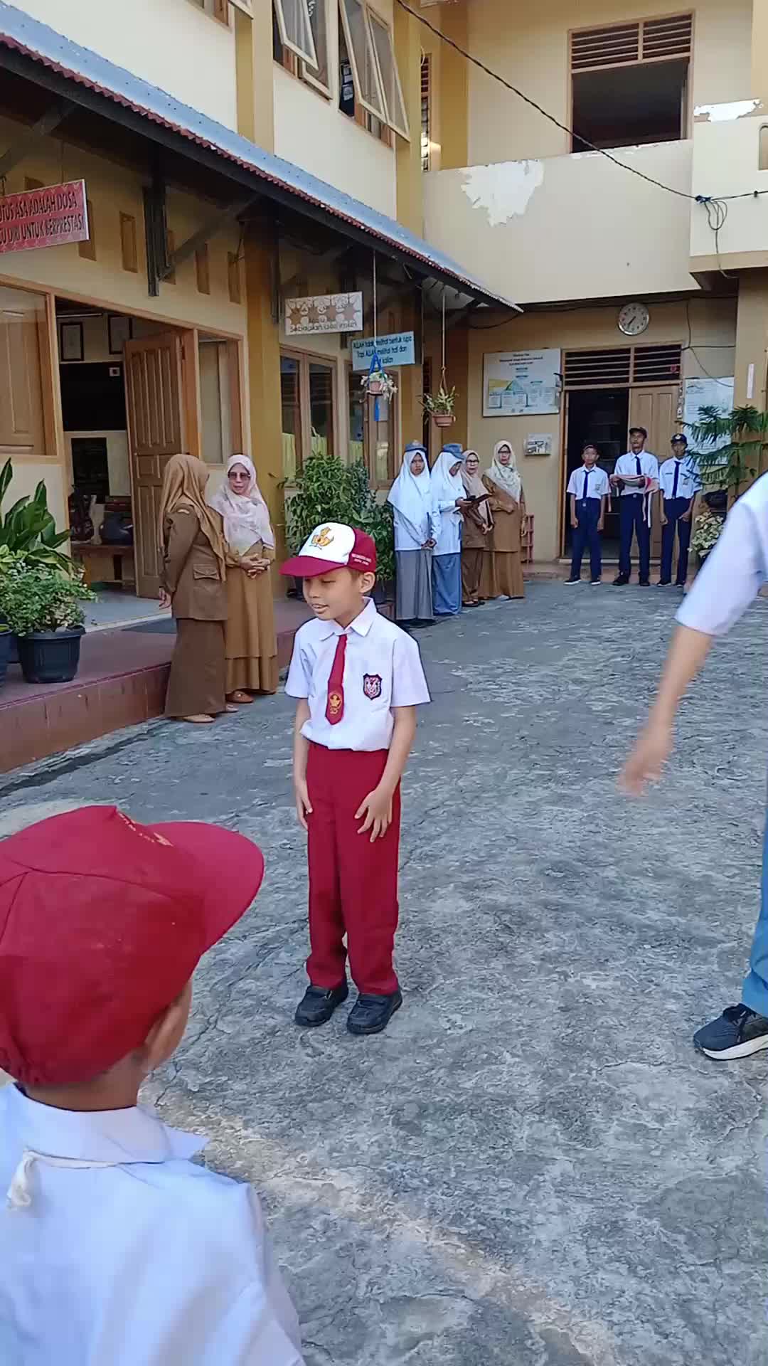 @HNI SC Lasni