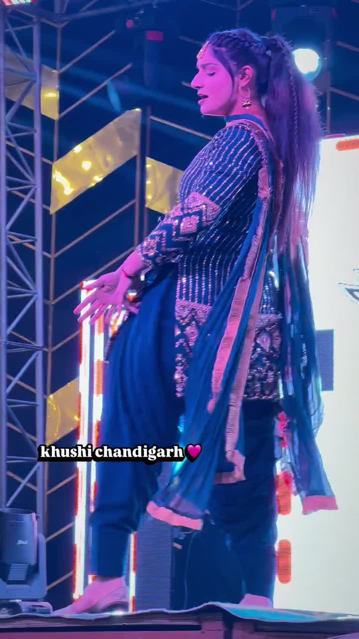 @Aj_Malika011