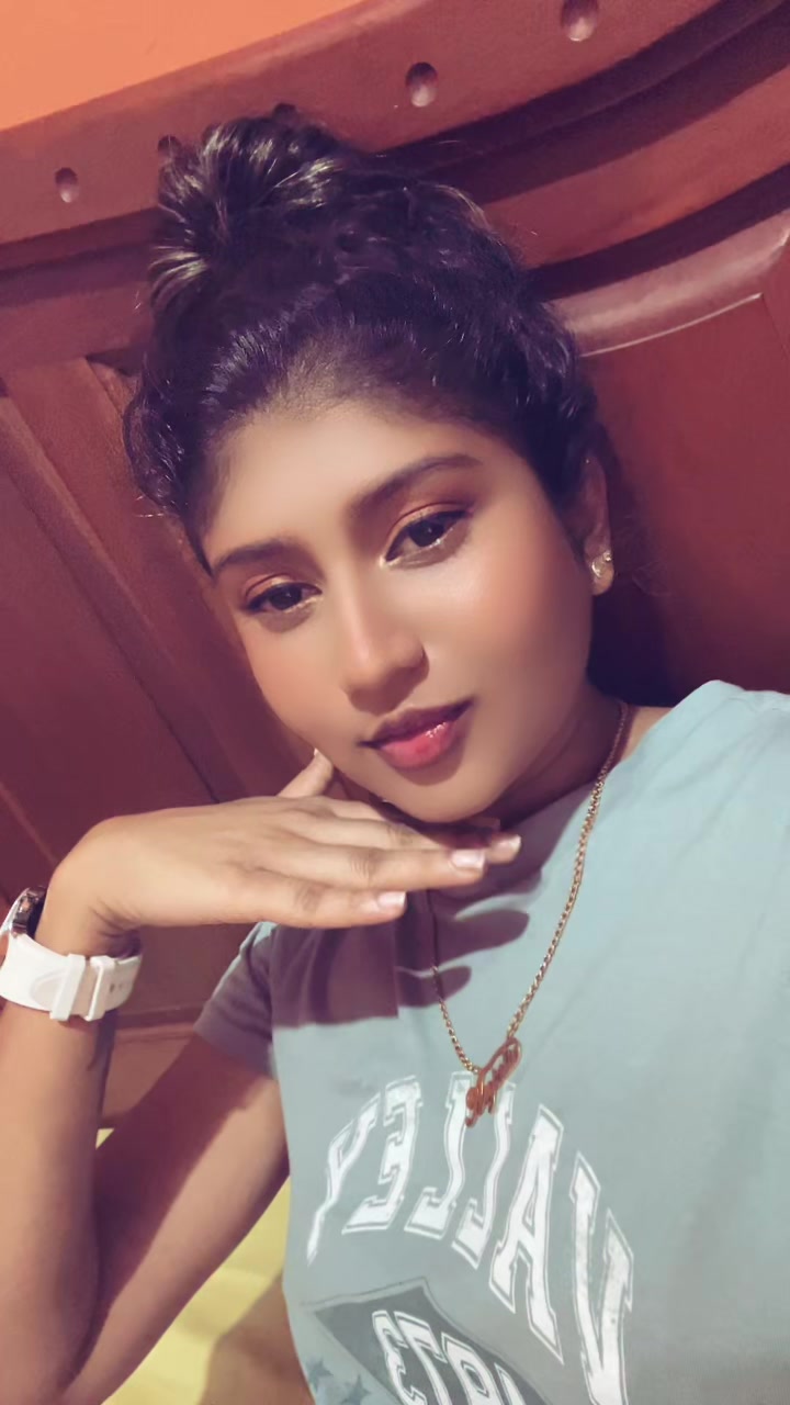 @Anjalie T.🐉