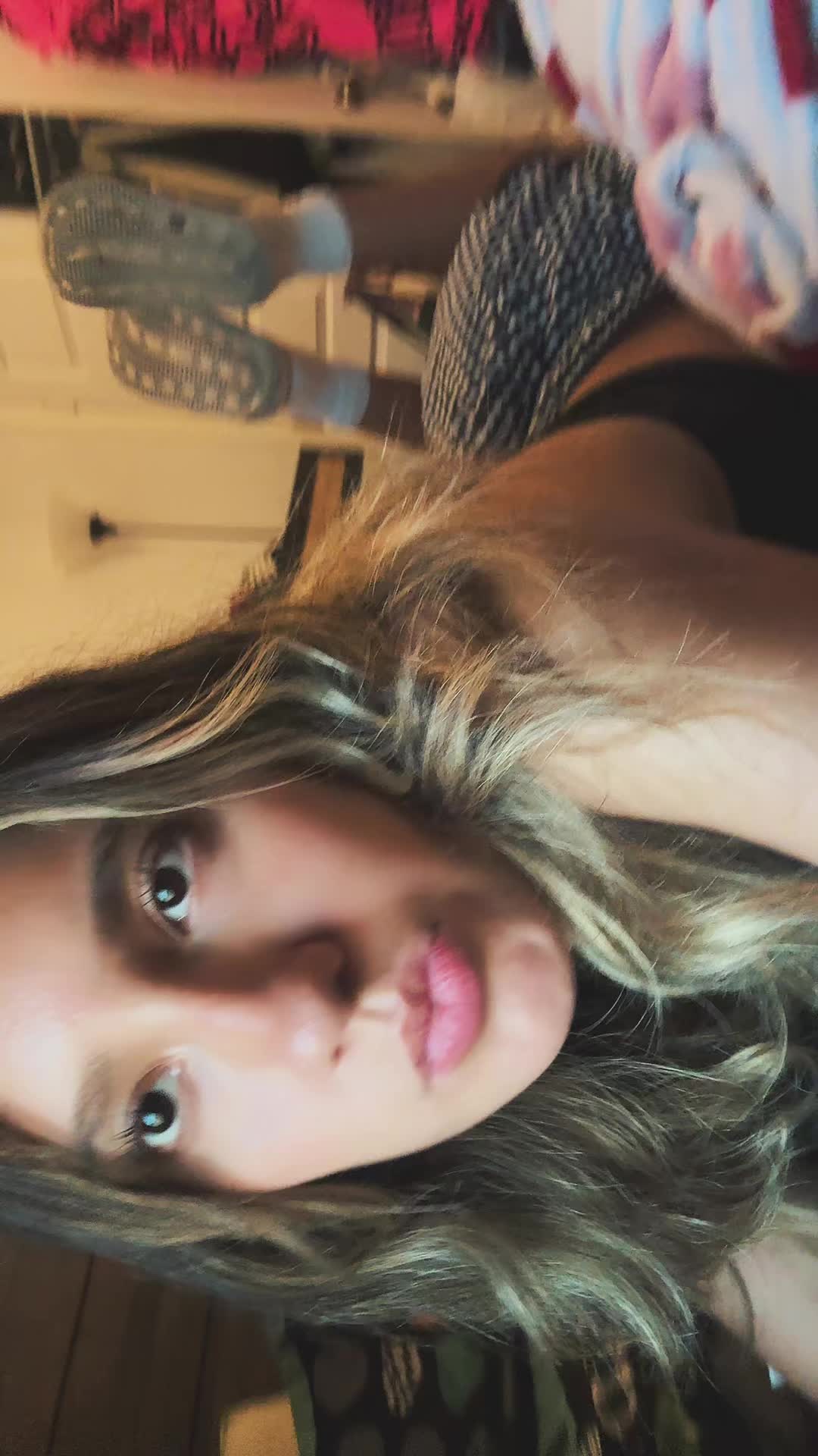@Sydney Rodriguez