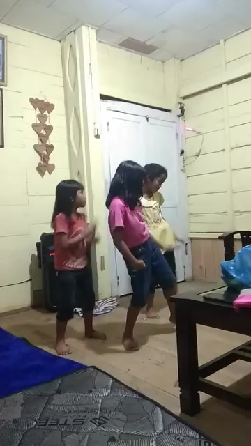 @Nellysiregar