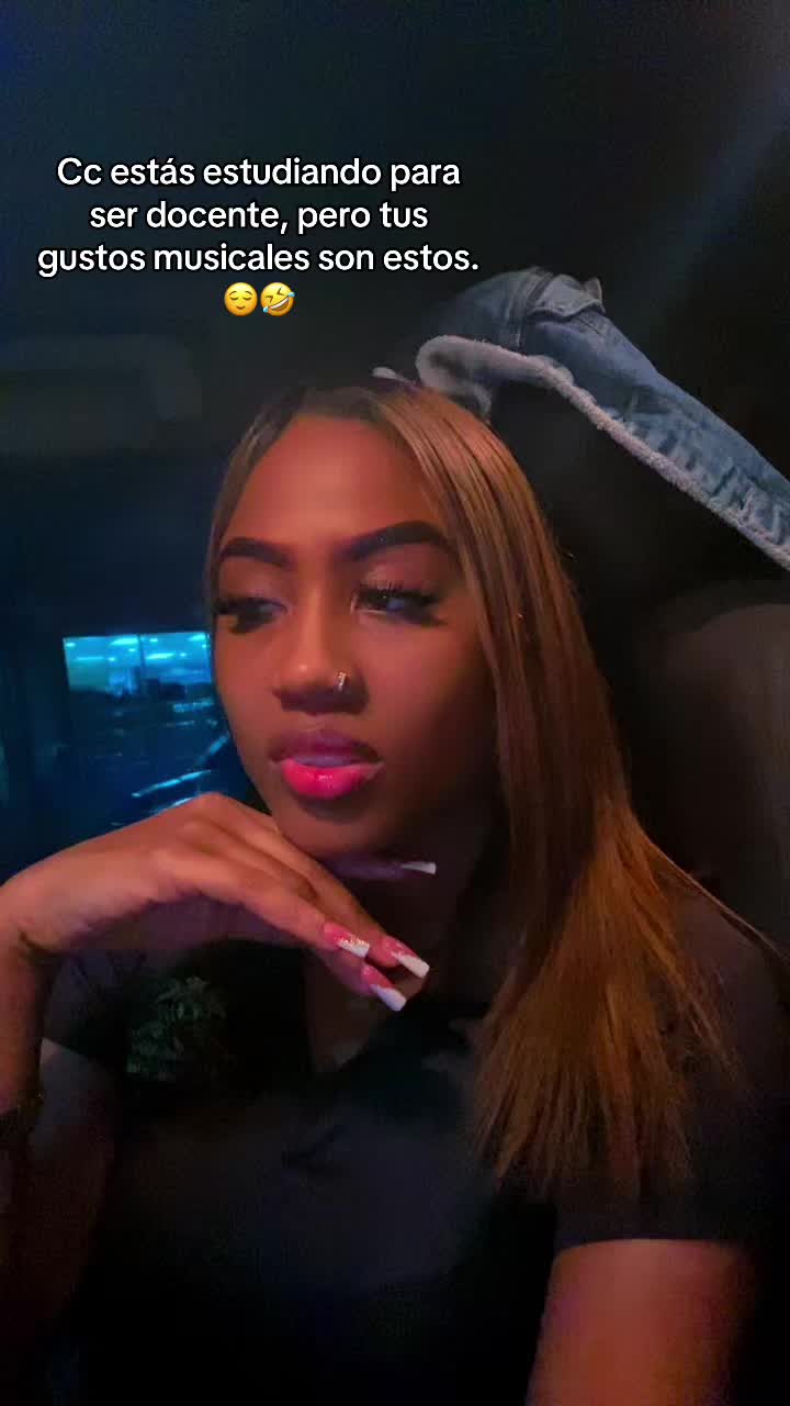 @Kennilashes