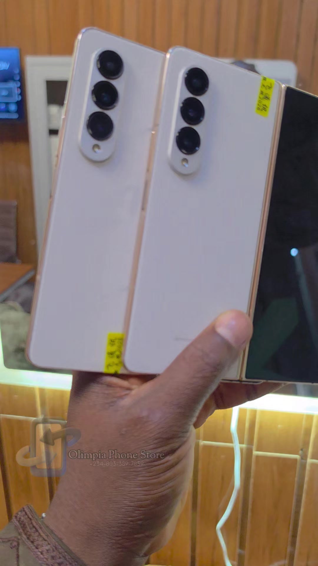 @Olimpia Phone store 