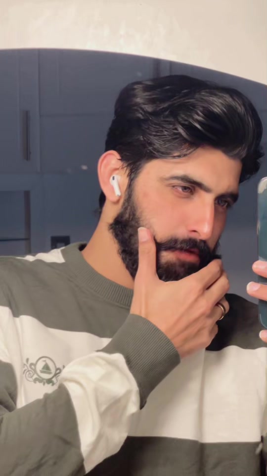 @Hamza Gujjar🇬🇧🇵🇰