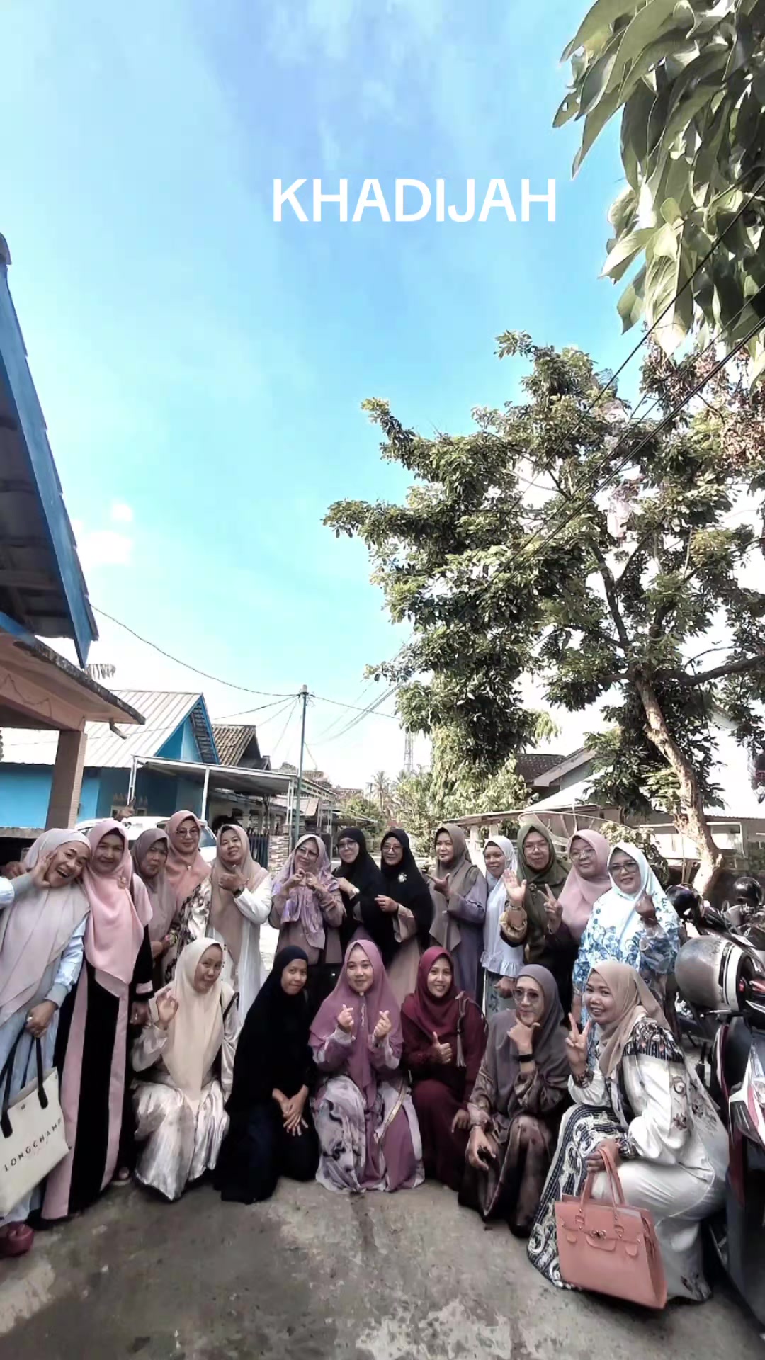@devi aqila