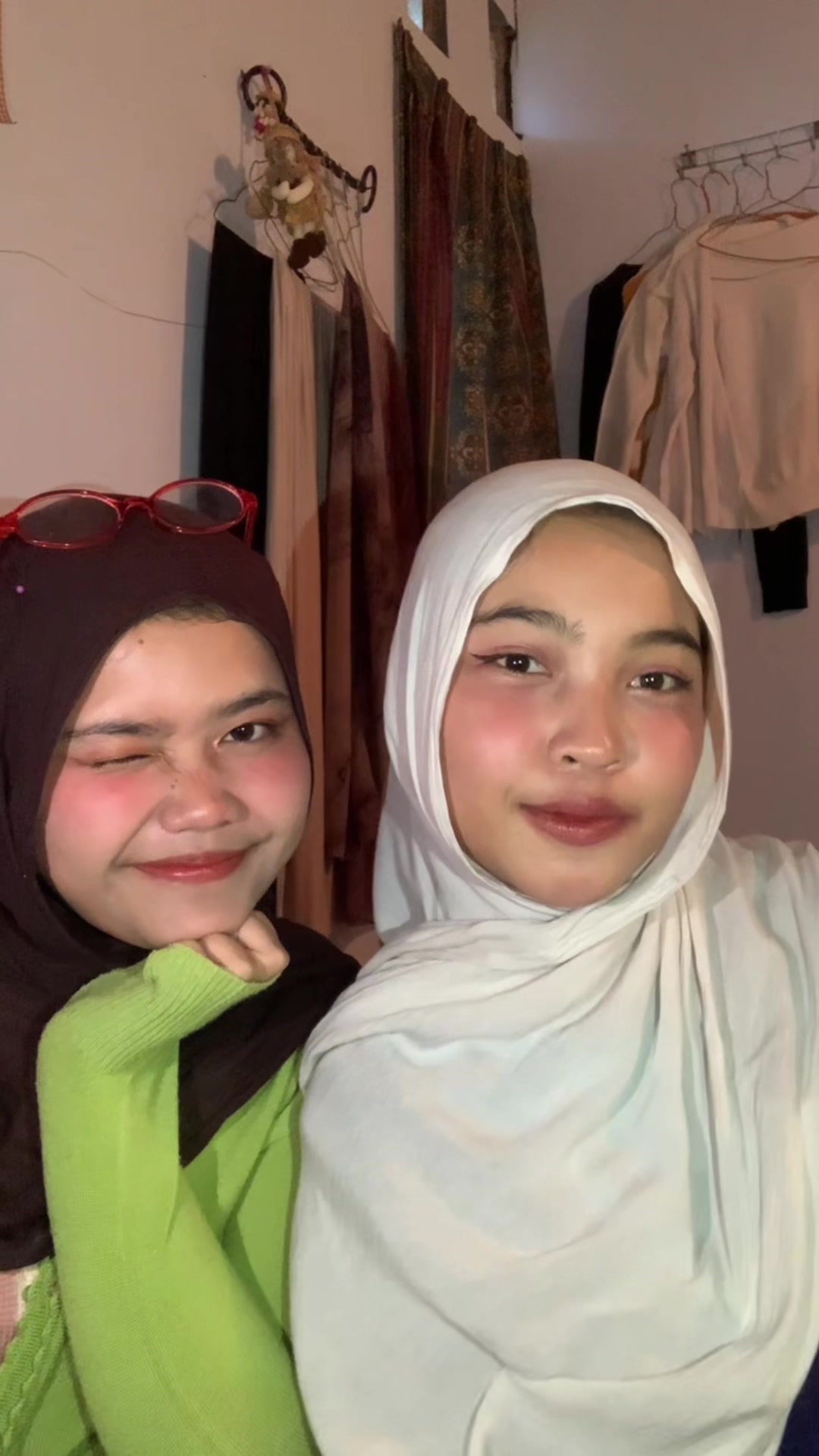 @𝓢