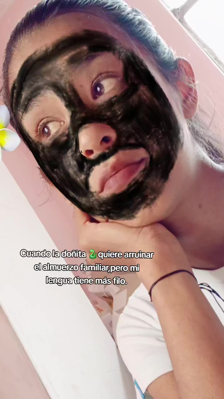 @💕 Ingrid Nolasco 👨👩👧👧