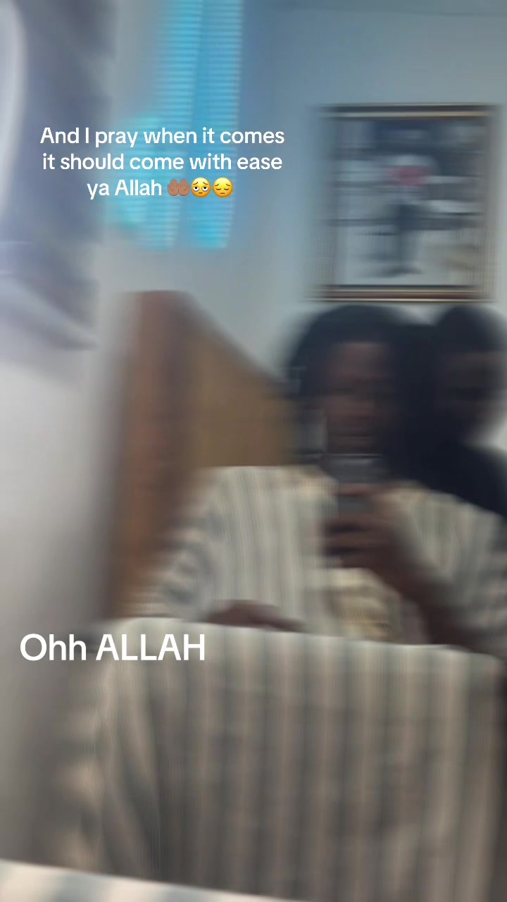 @THE MIDDLE CHILD ✌️🙇🏾♂️🕷️