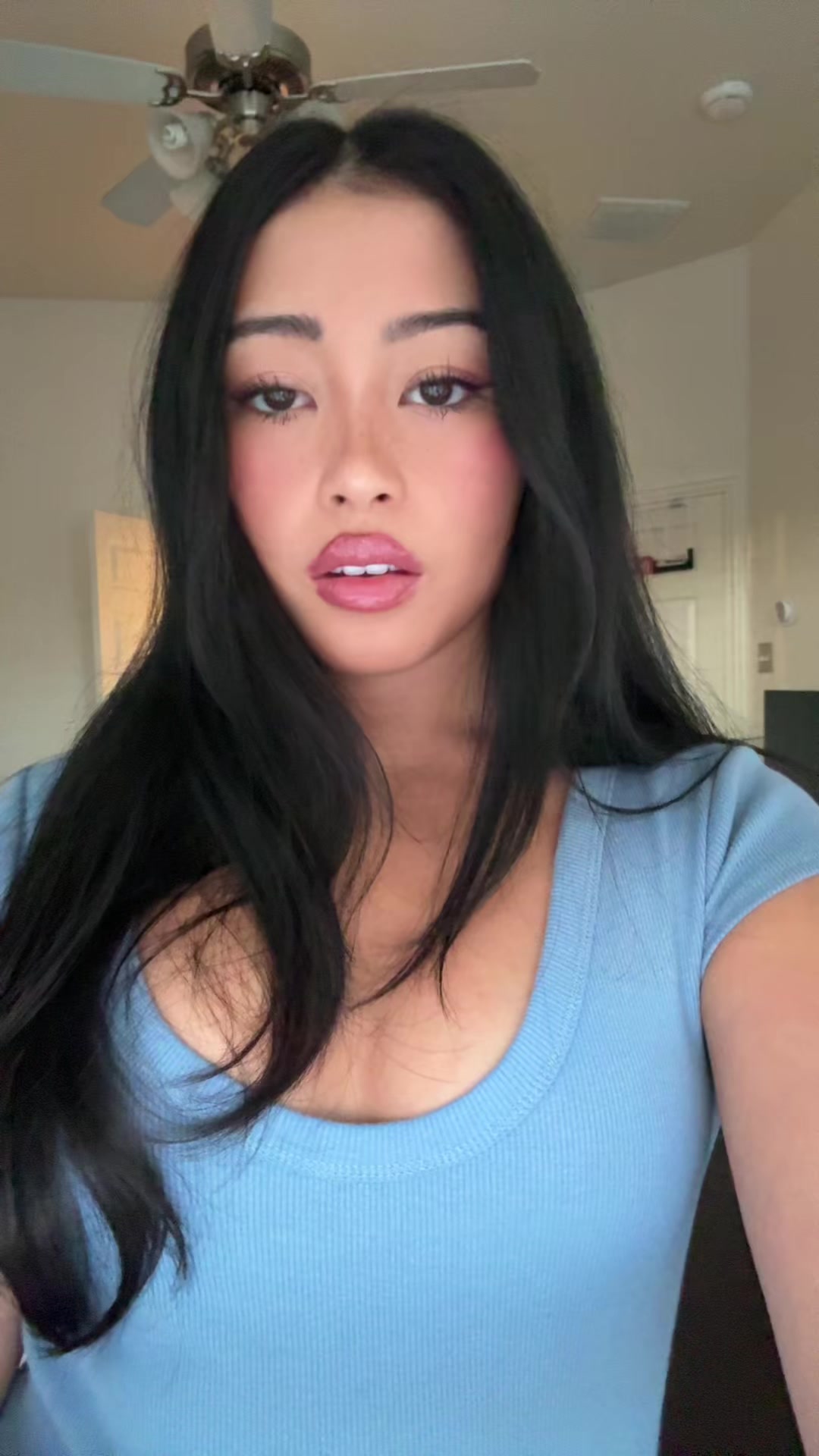 @Mini Mikaela🎀