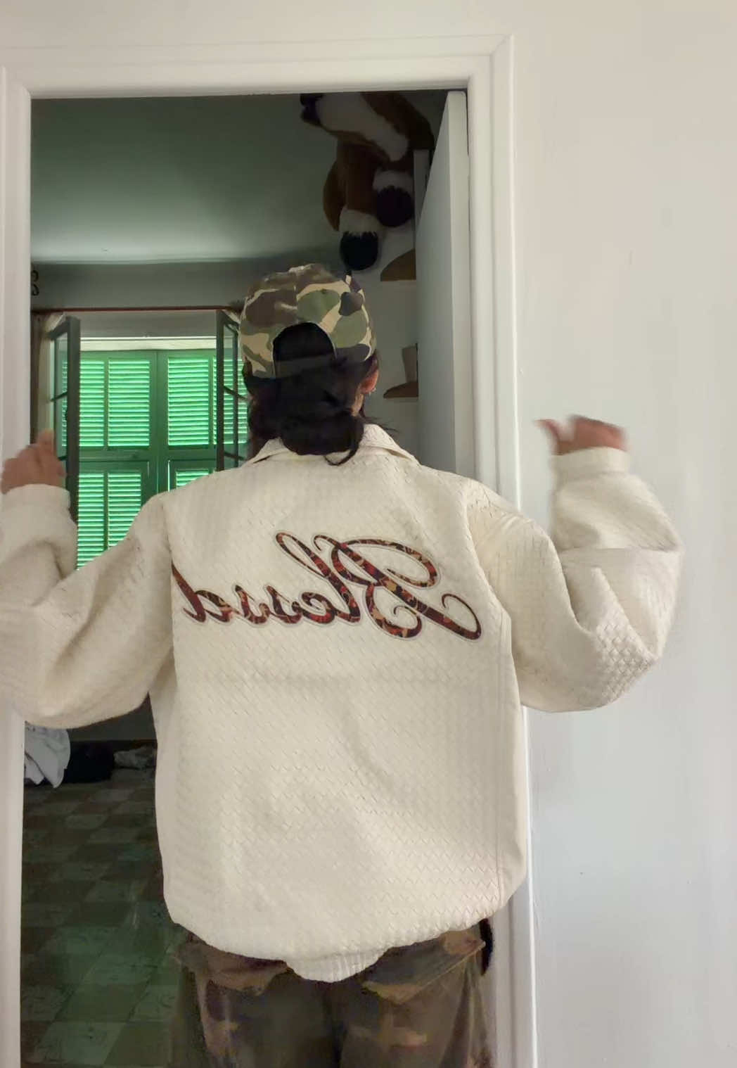 @𝙇𝙊𝙐𝙉𝘼