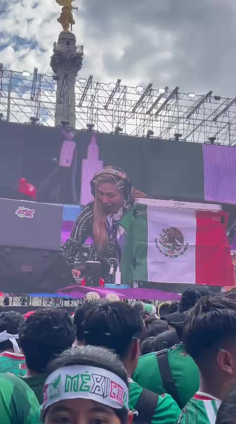 @SONIDO BATICHICA STÉREO