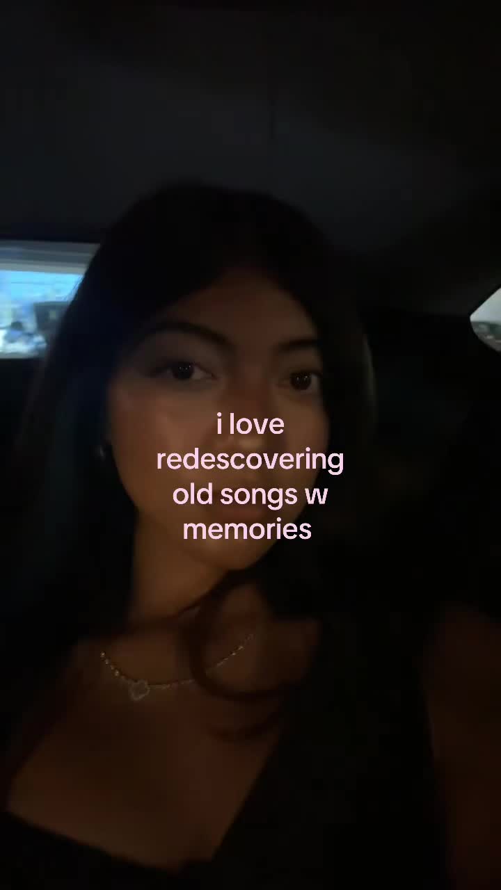 @bella