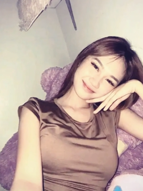 @Anna24