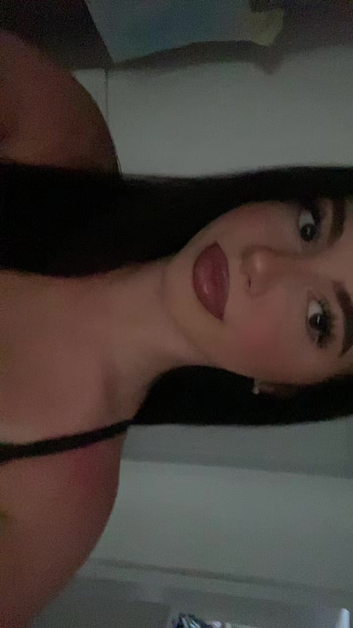 @anuuskica