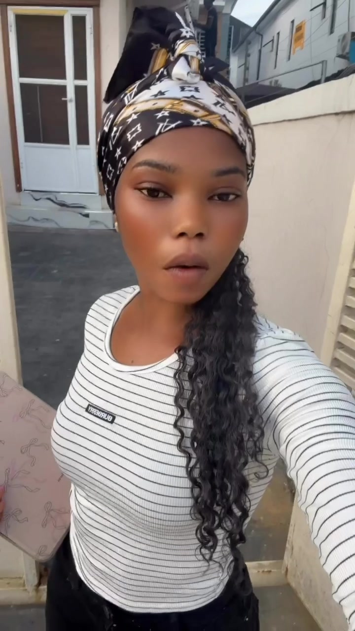 @AYOKA HADE😍