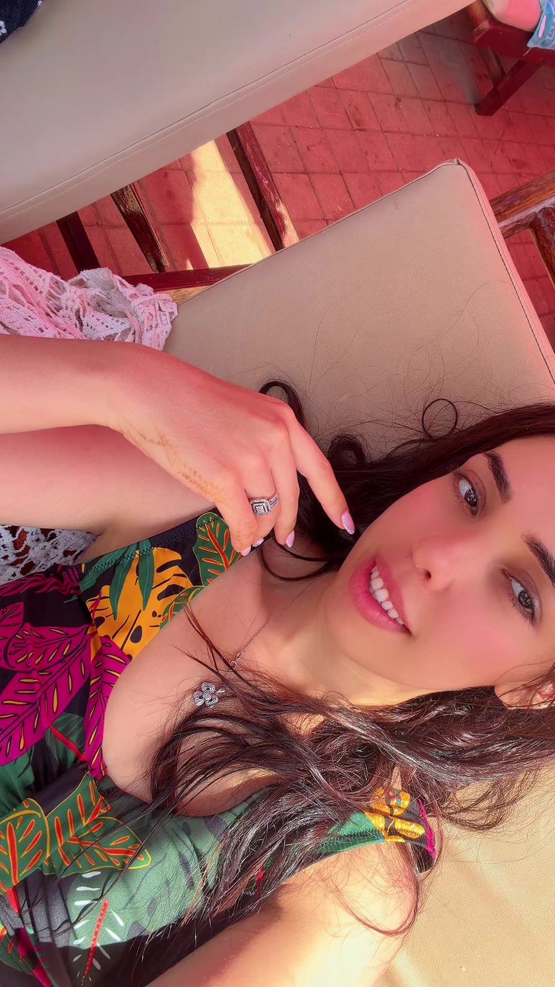 @Ghizlane