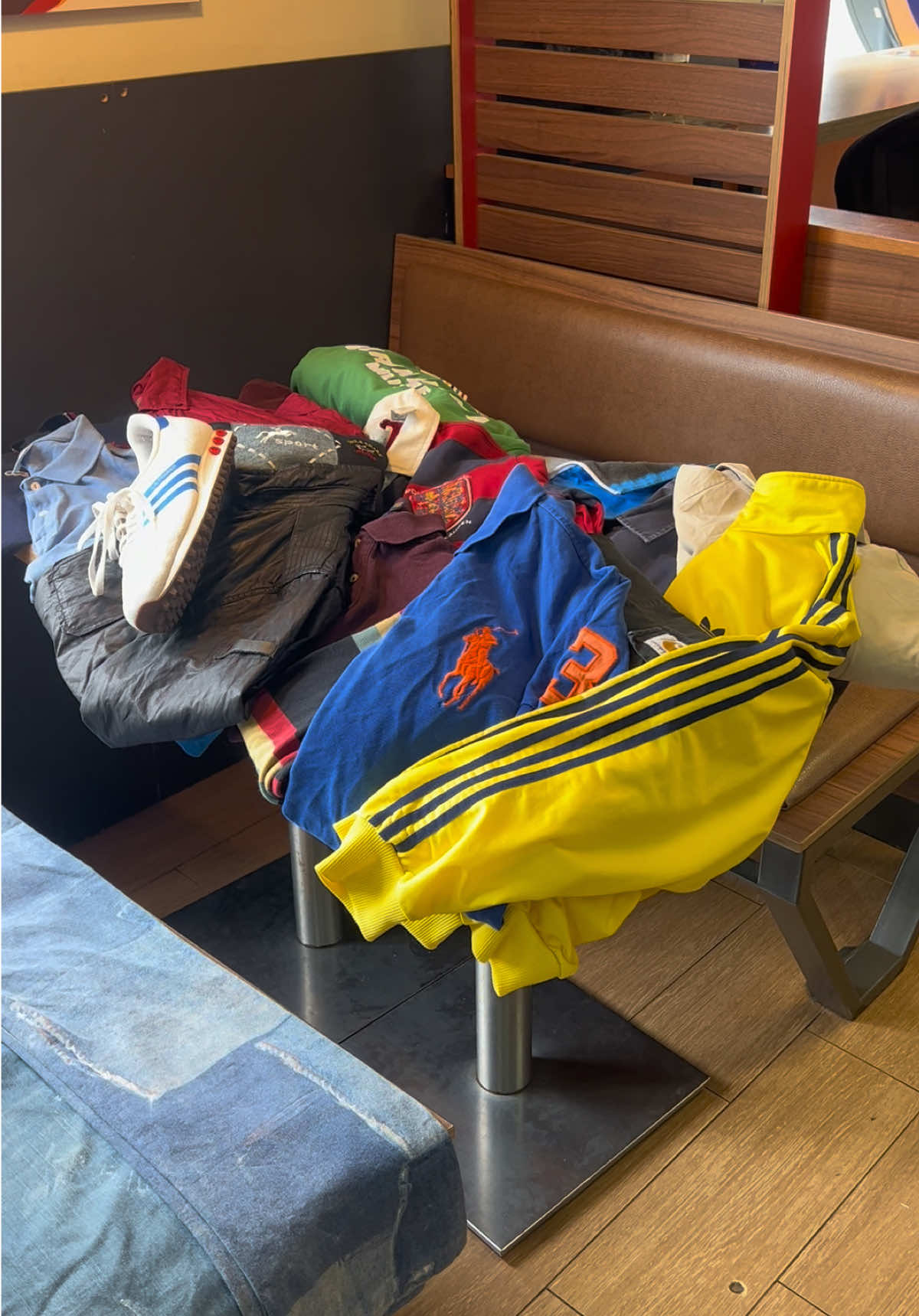 @HOOLSTORE