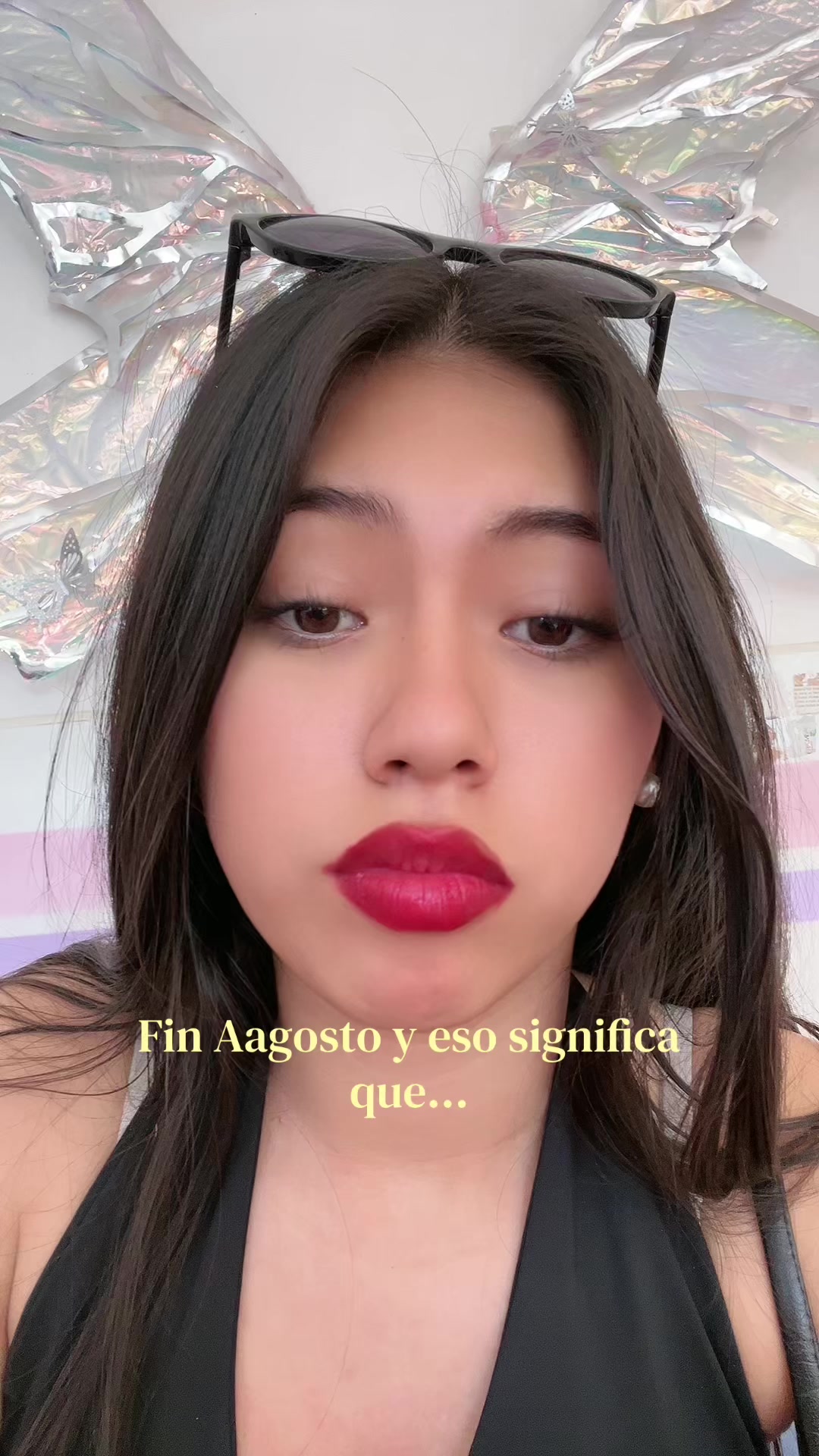@nickiwis_