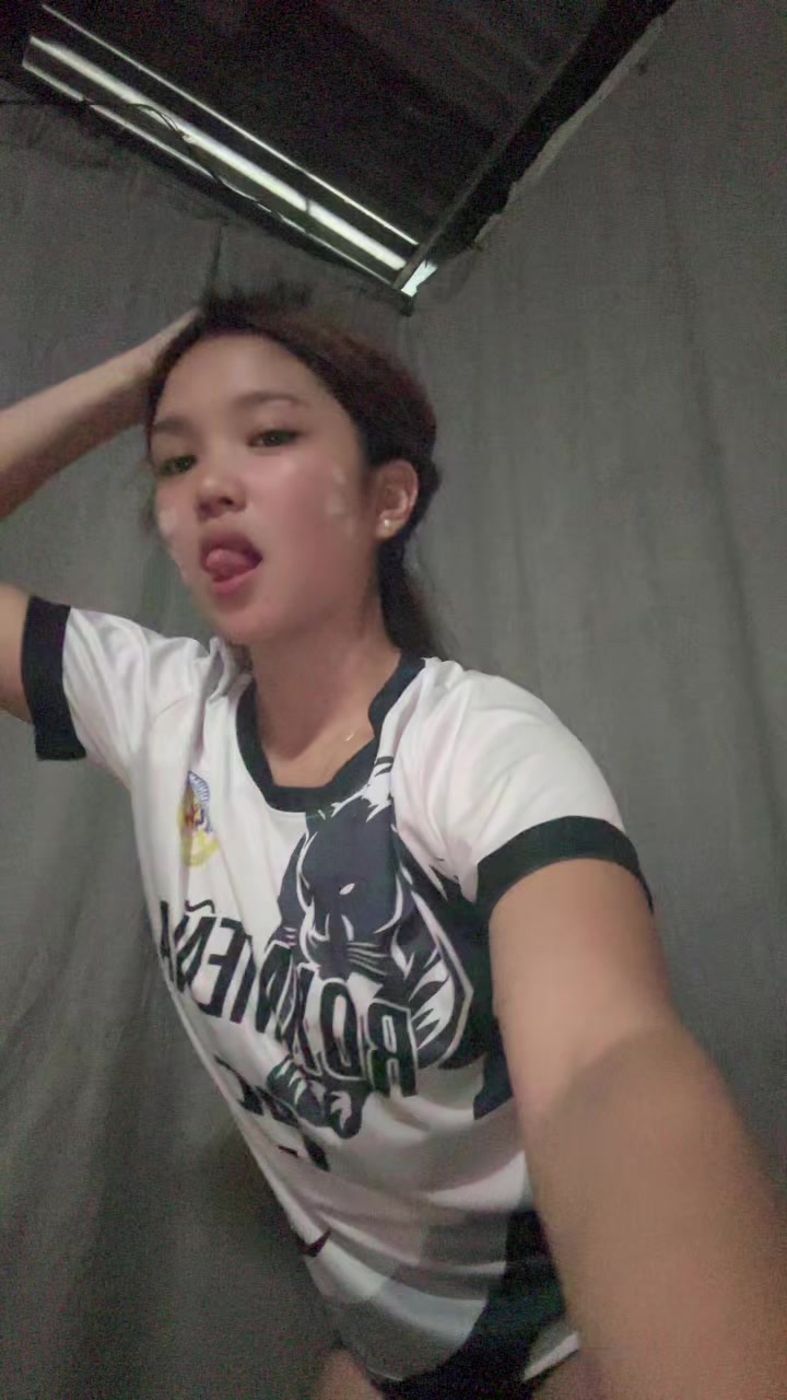 @yanyan.