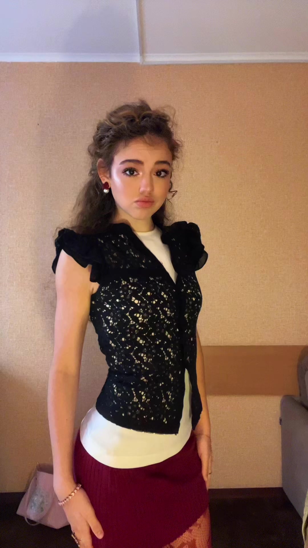 @мисс бартли