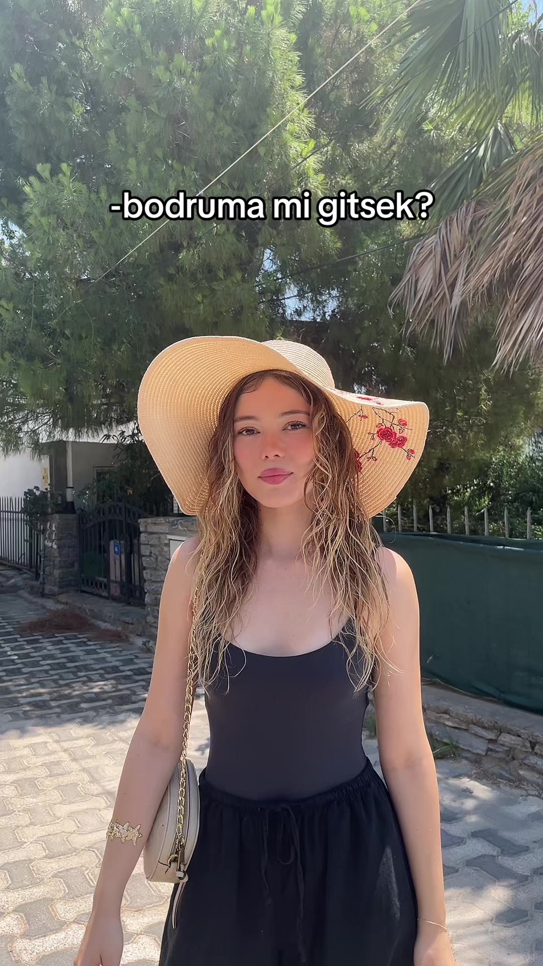 @üzücük
