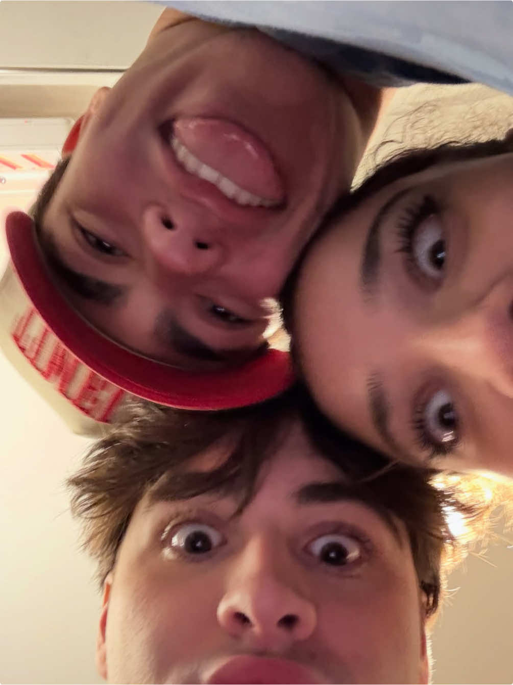 @JC fan account/joshykinsxo