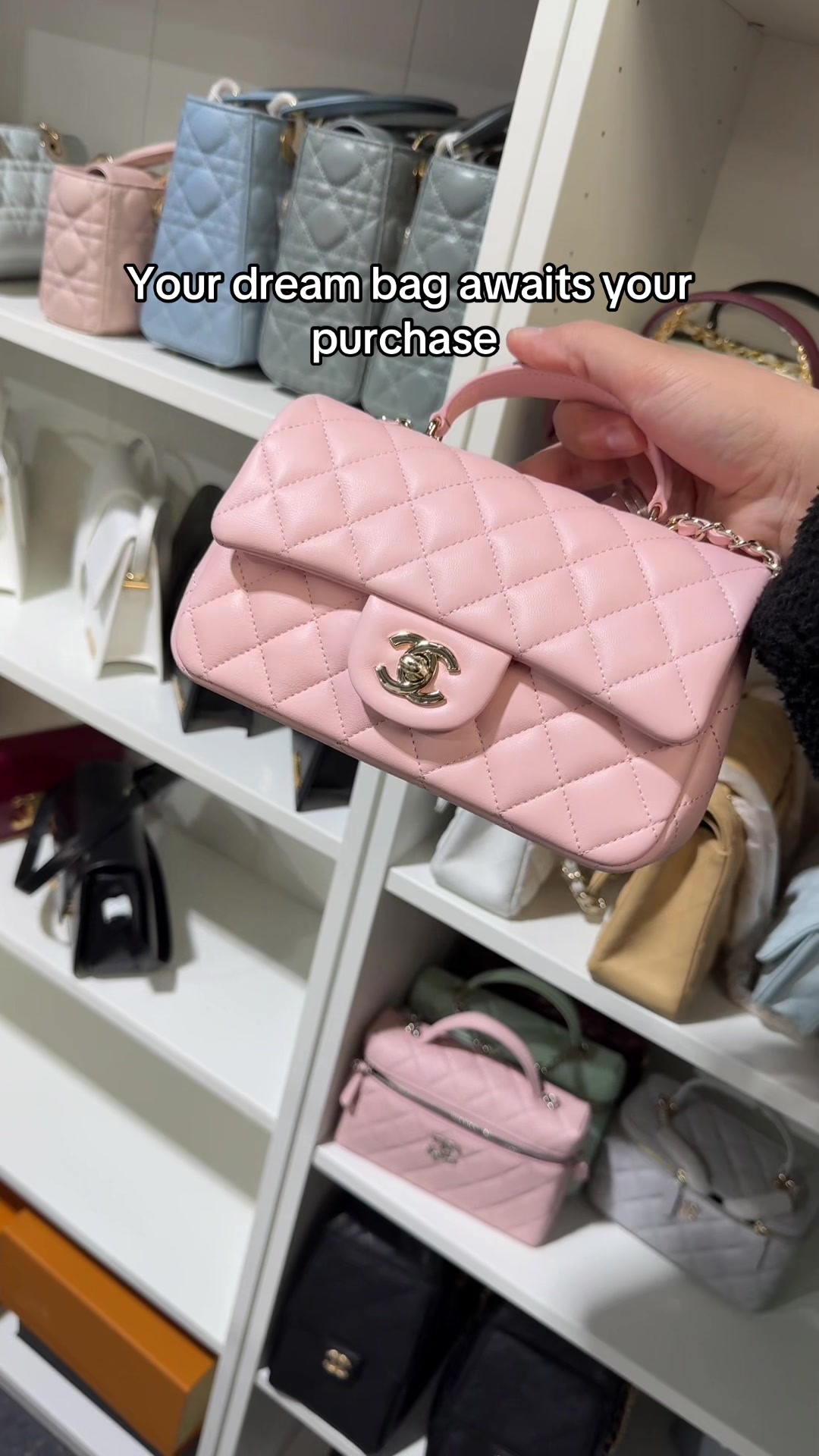 @Luxevault_aus