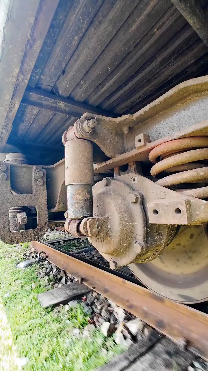 @KENYAN RAILROADER🇰🇪