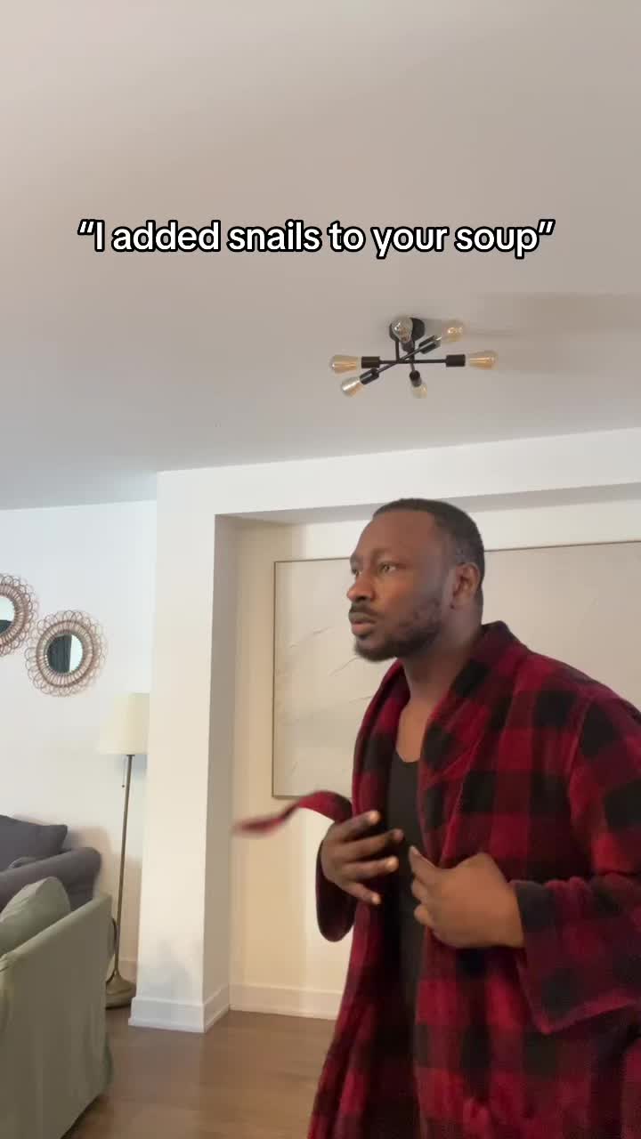 @Mr Krowd