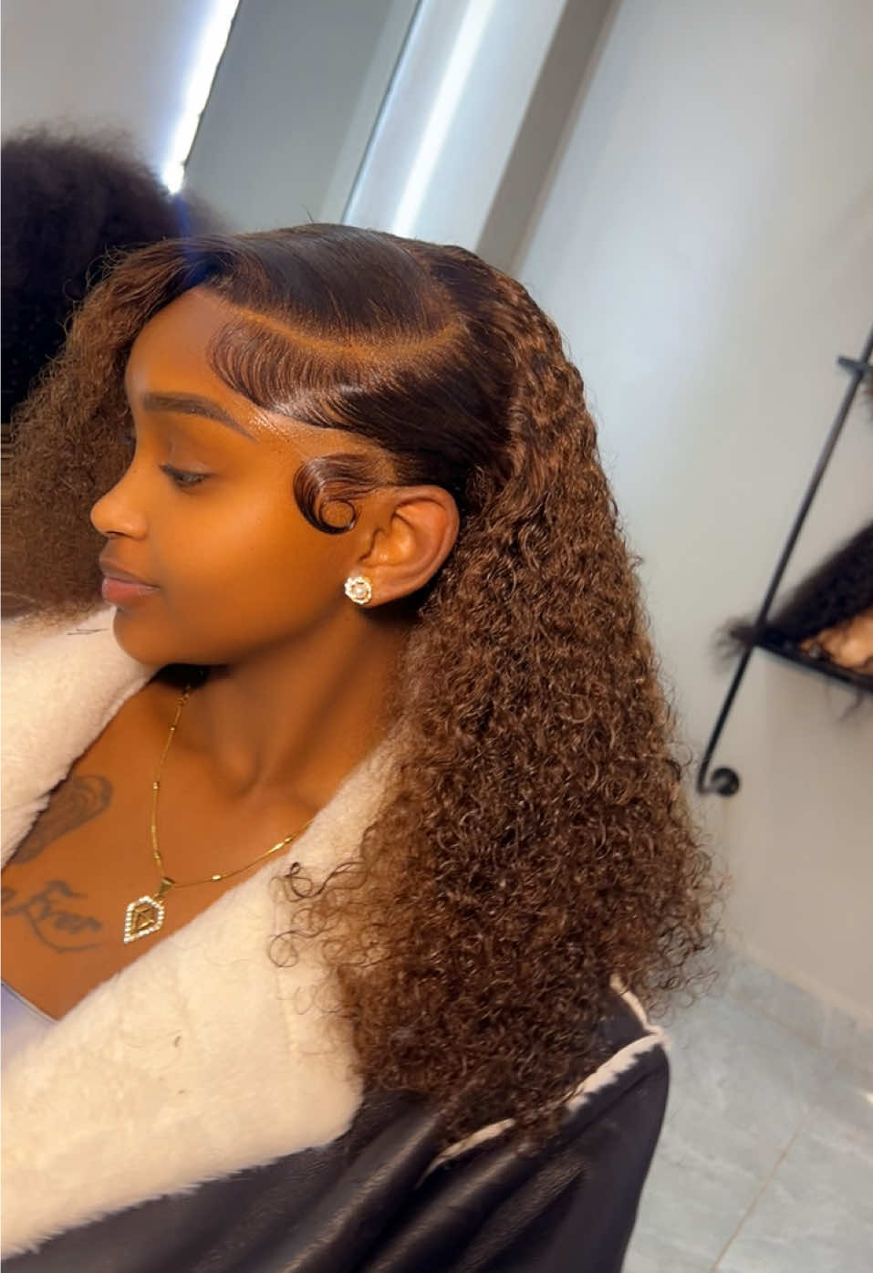 @Nuru_wigs one
