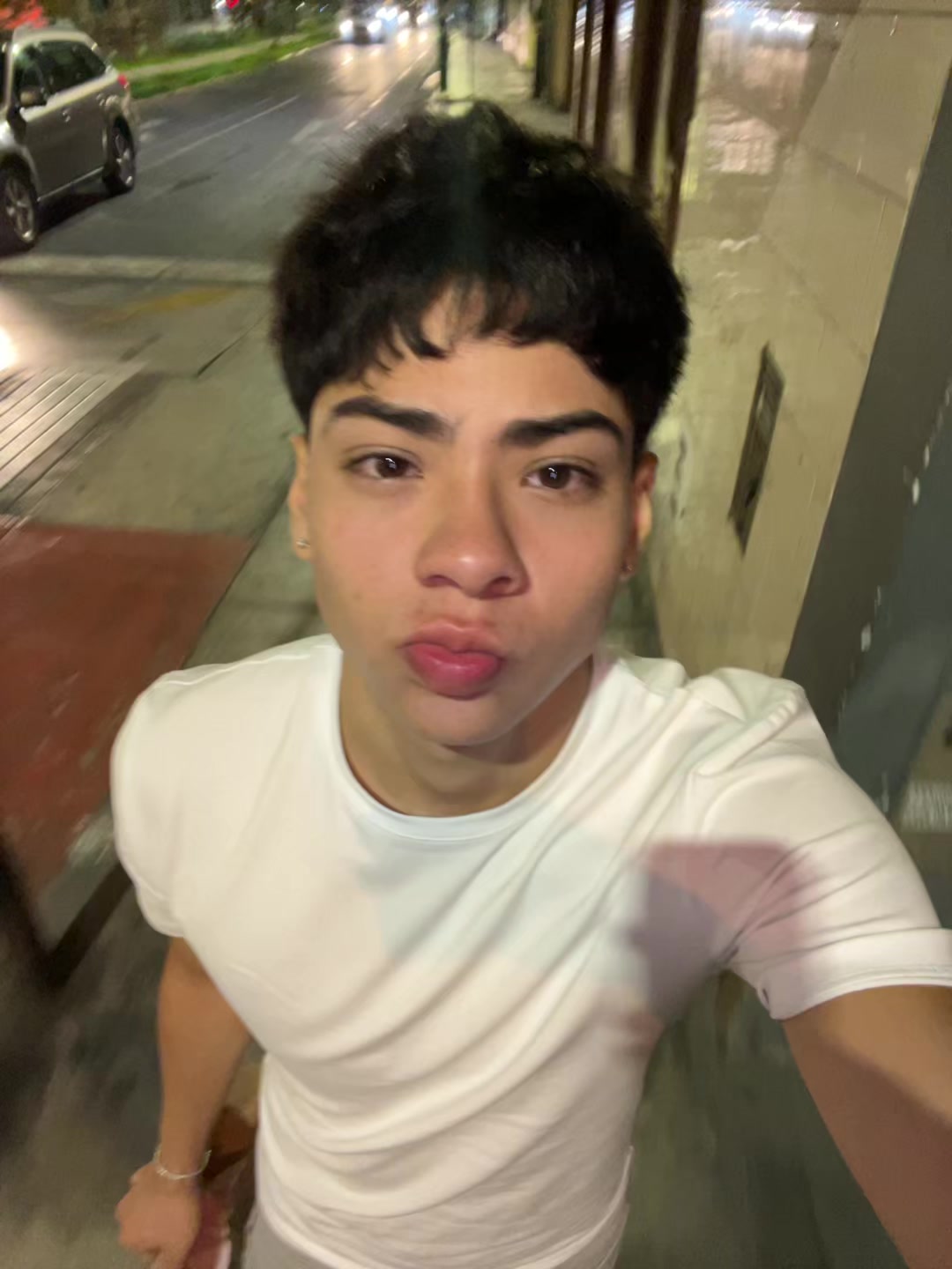 @Guerra