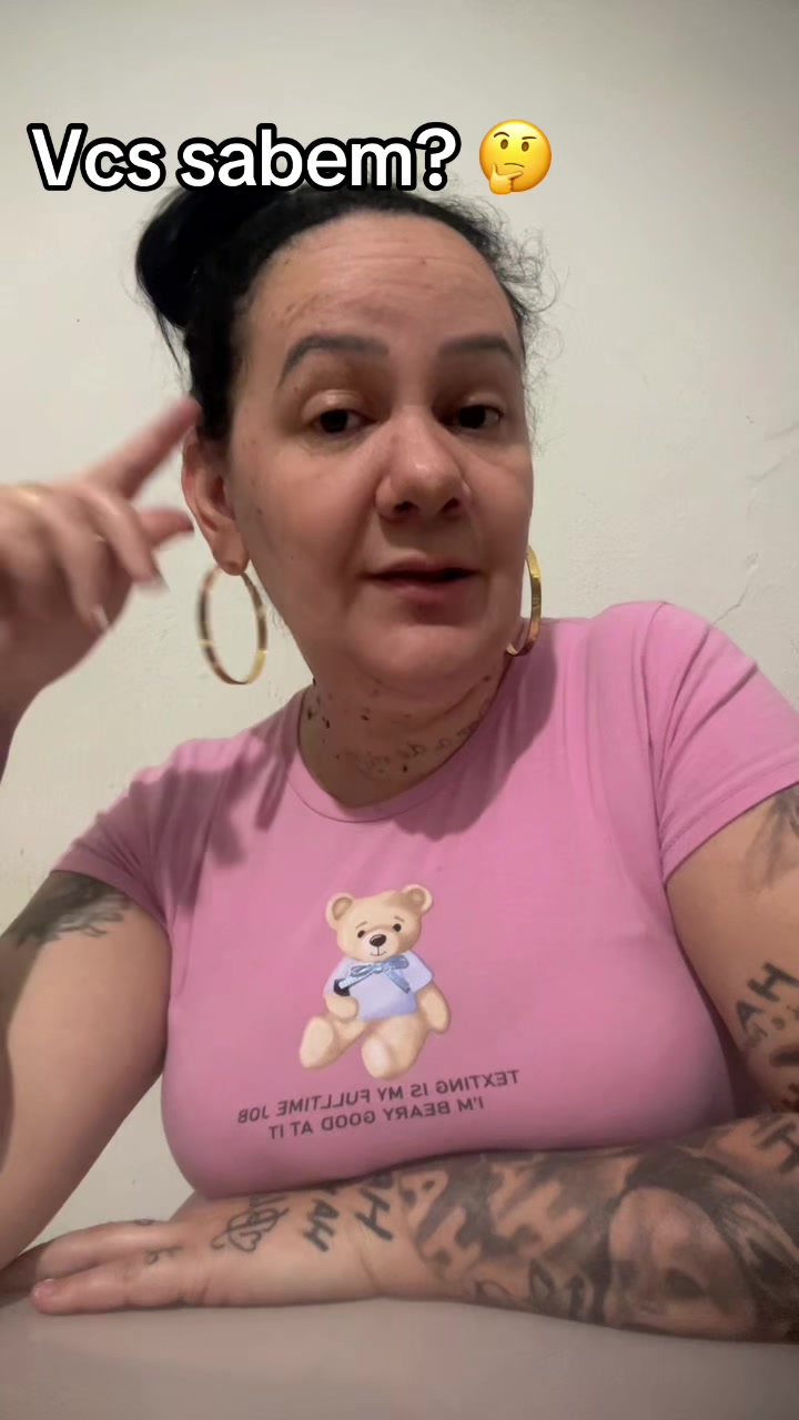 @lessandraoficiall