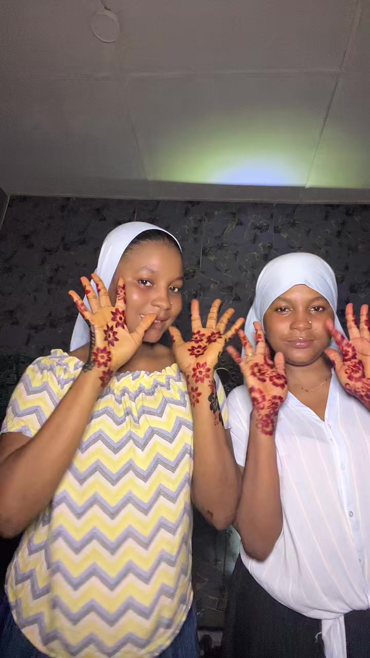 @Ummi & Ummitar👯&zwj;♀️♾️💕