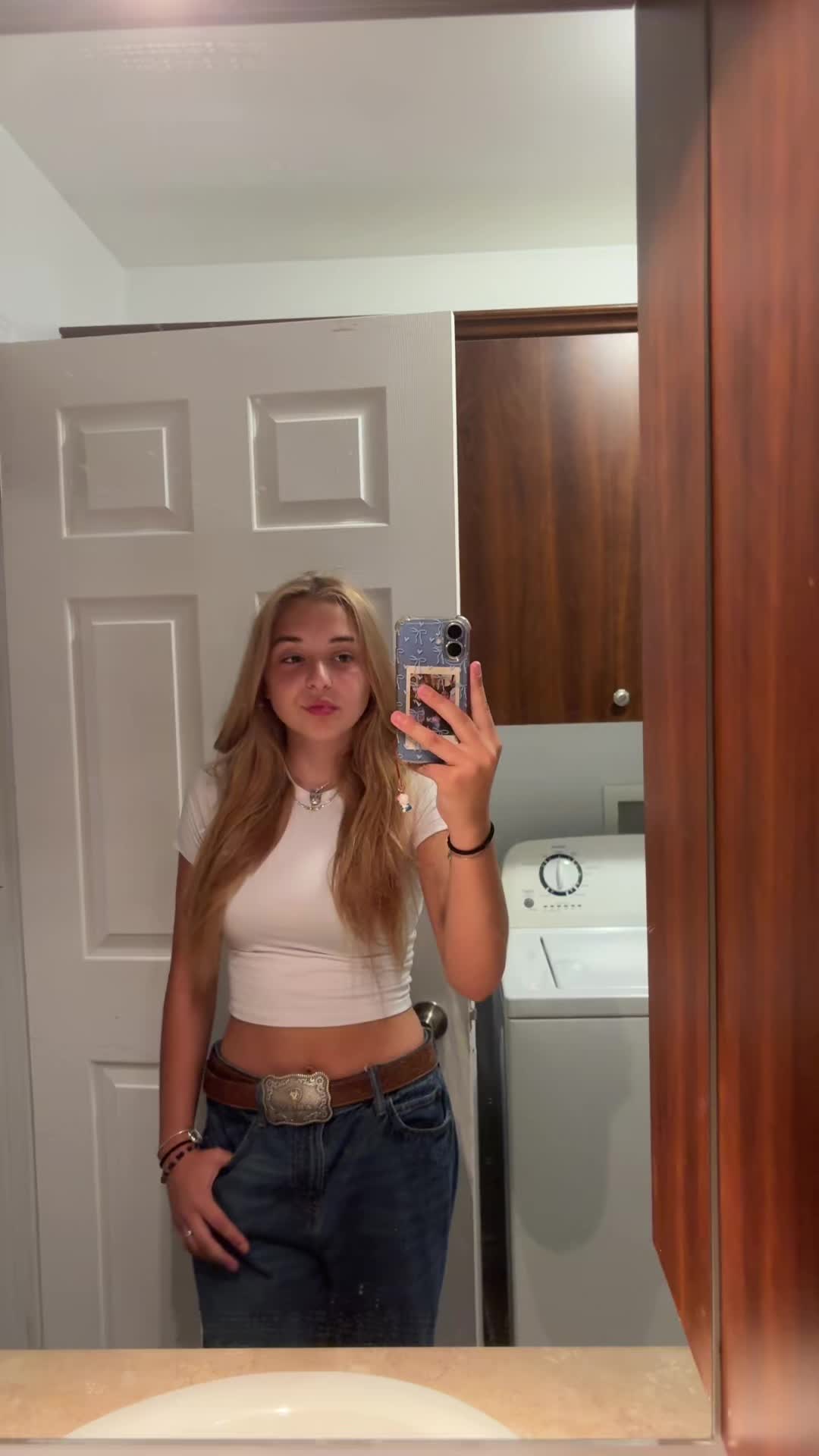@🪩⚜️𝓕𝓵𝓸𝓻𝓮𝓷𝓬𝓮⚜️🪩