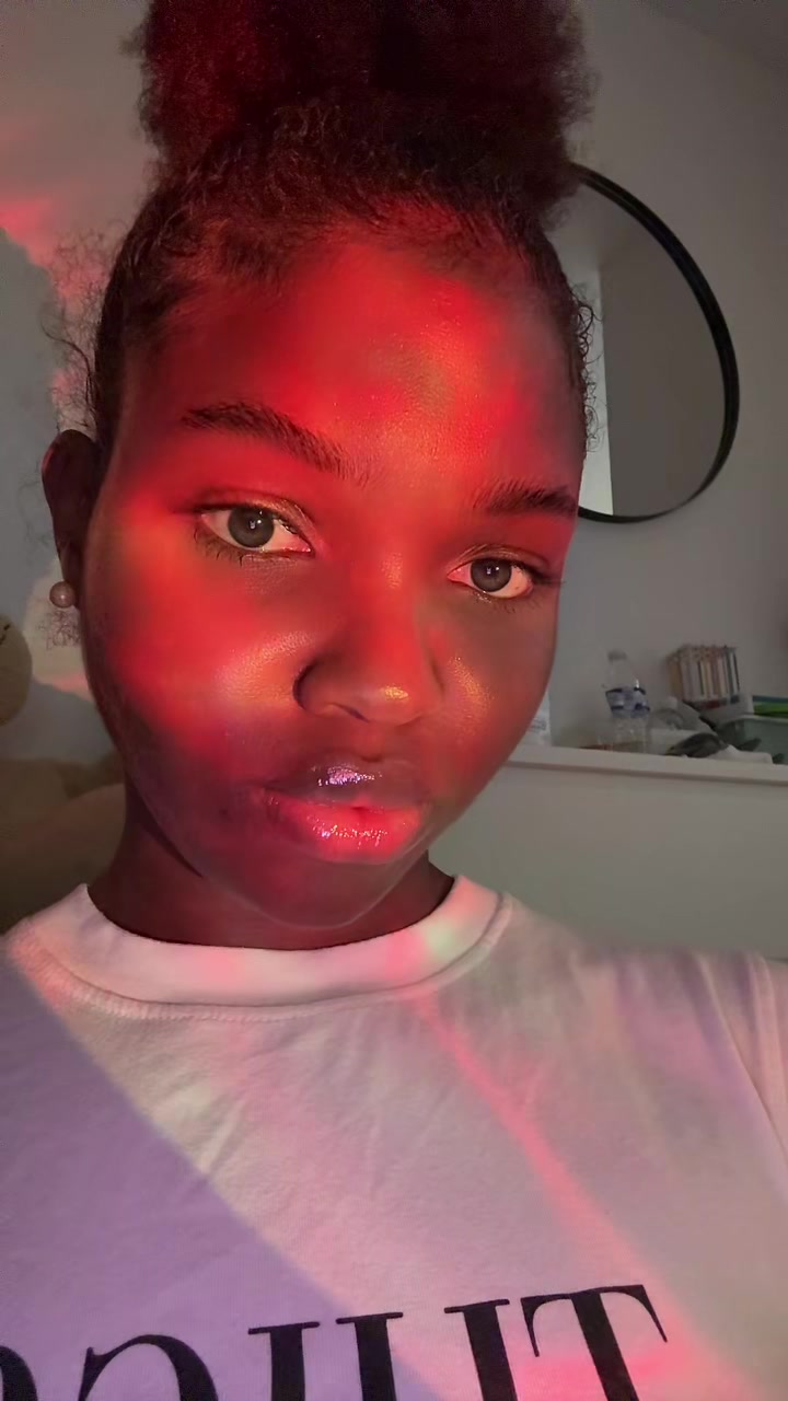 @Tania_tania💕