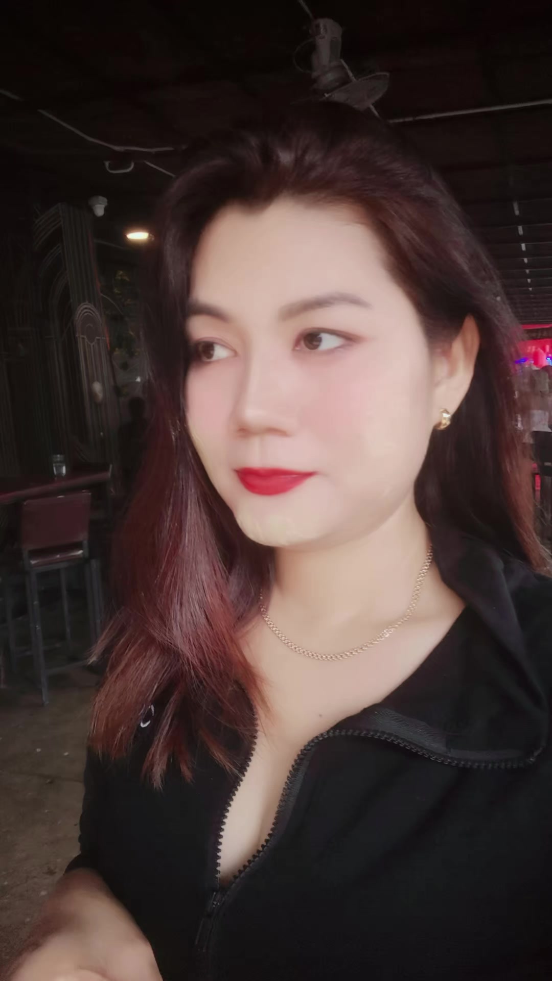 @waiphyoe211