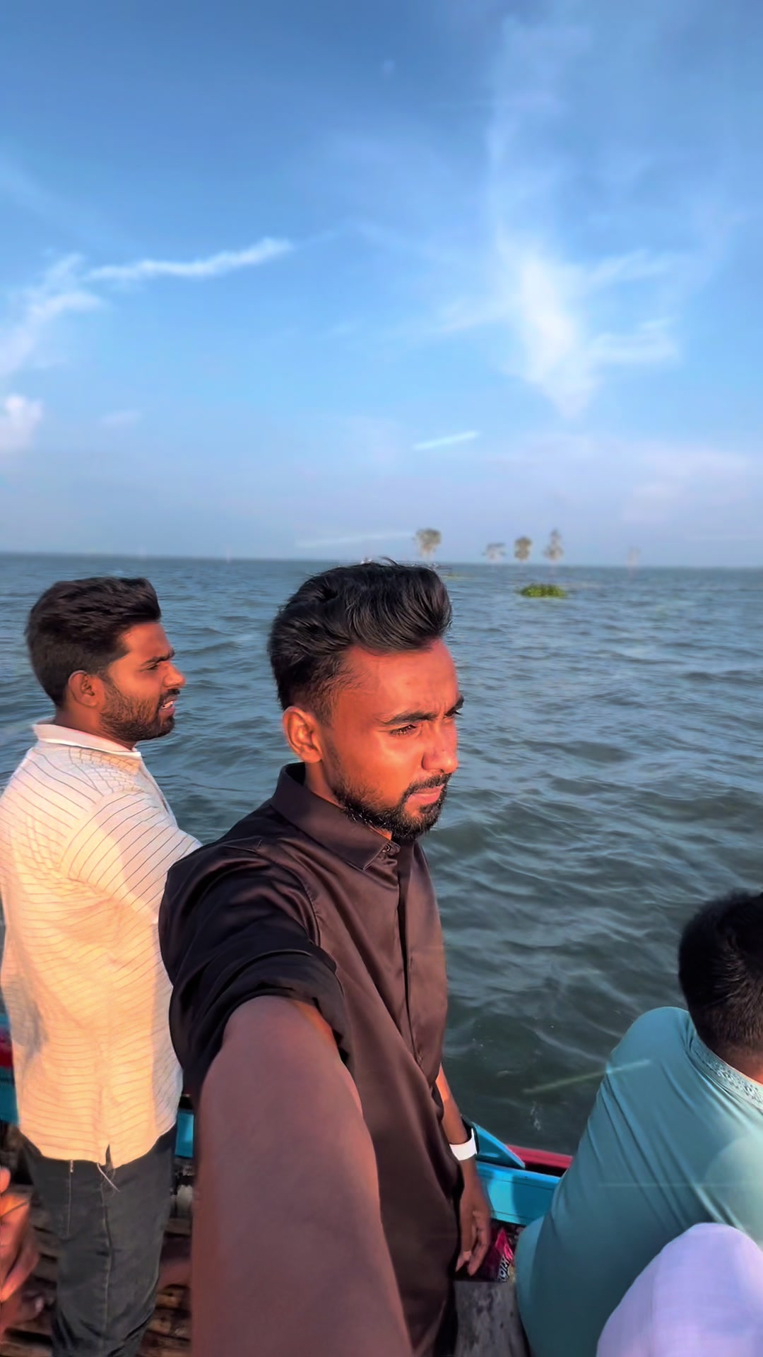 @Raj Ahamed đĩ