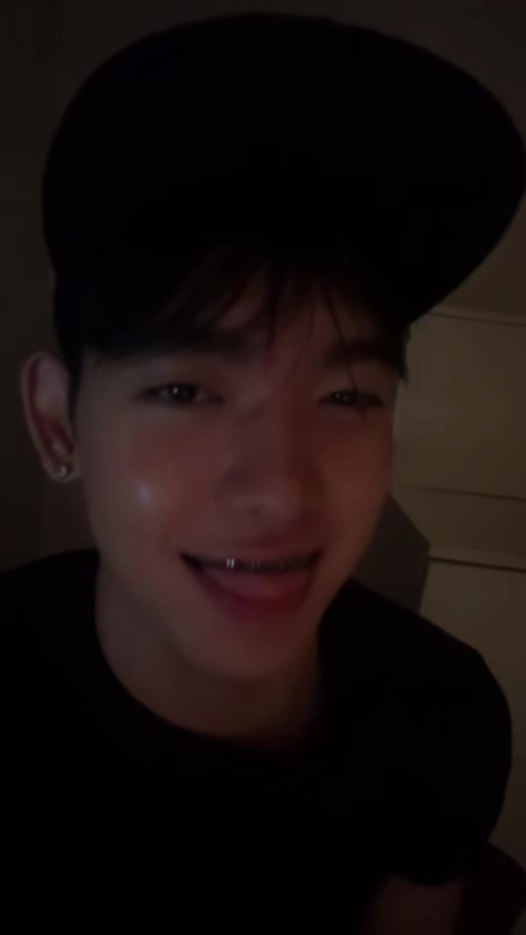 @Gab